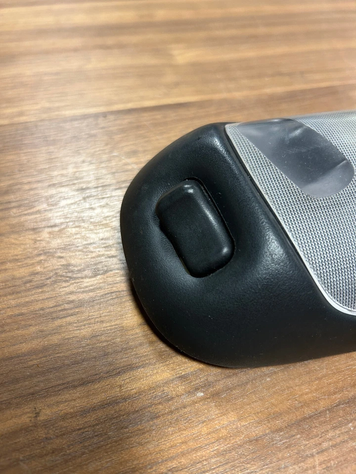 2000 Ford MUSTANG IV Back Seat Roof Light F4DB-13776-BCW - Image 3 of 4