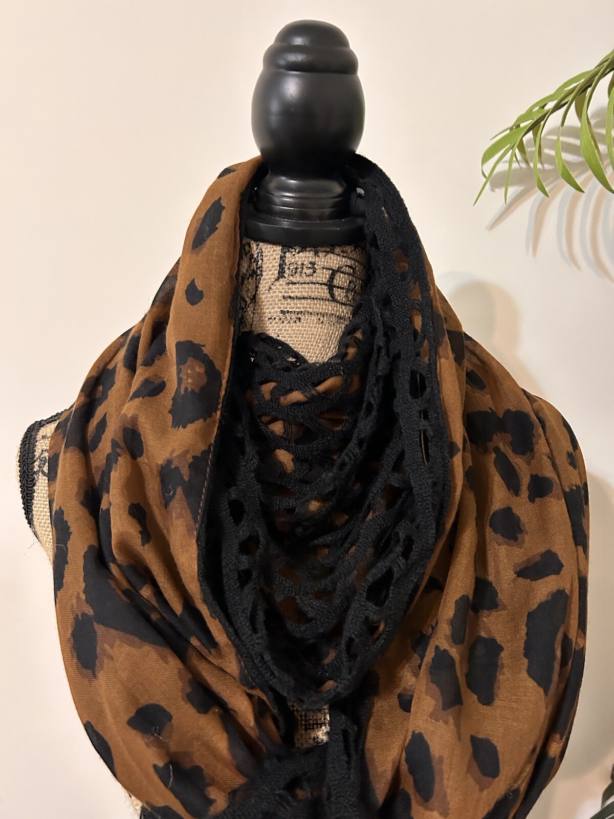 Unique Leopard Print Infinity Scarf…🔥 - image 2