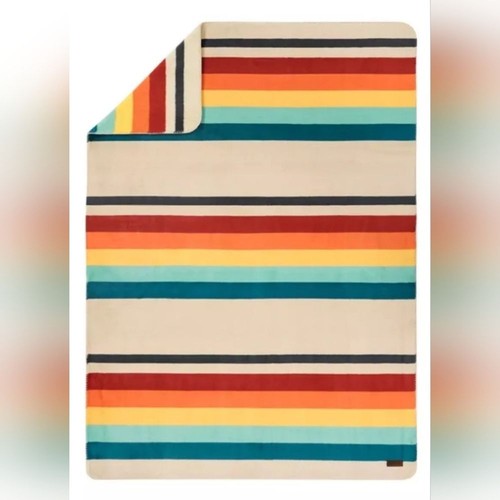 Pendleton Foraker de Felpa 50"X70" Nuevo - Imagen 3 de 4
