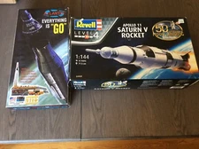Atlantis “Everything is GO” Model Kit No. H1833 & Revel Saturn V No. 04909 50th