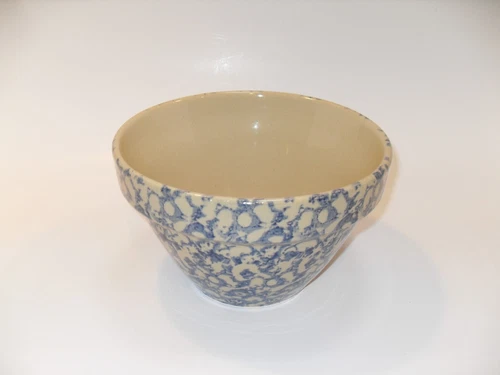 Vintage RRP Co Roseville 8" Mixing/Serving Bowl Blue Sponge Pottery Never Used