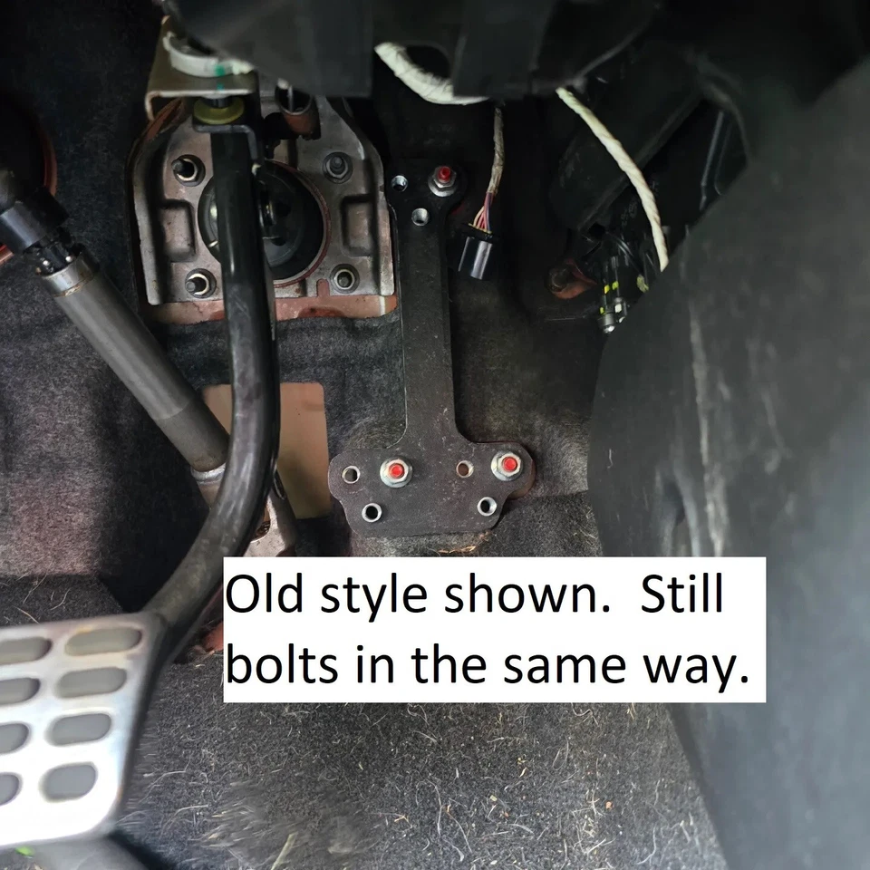 Kit de reubicación espaciador de pedal de gasolina Hyundai Veloster N y Elantra N MT Foto 4 de 4