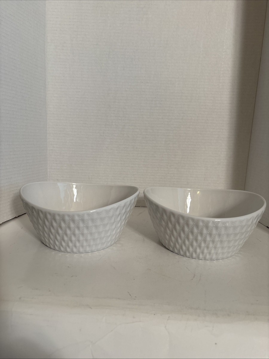 Over and Back White Bowls Diamond Design