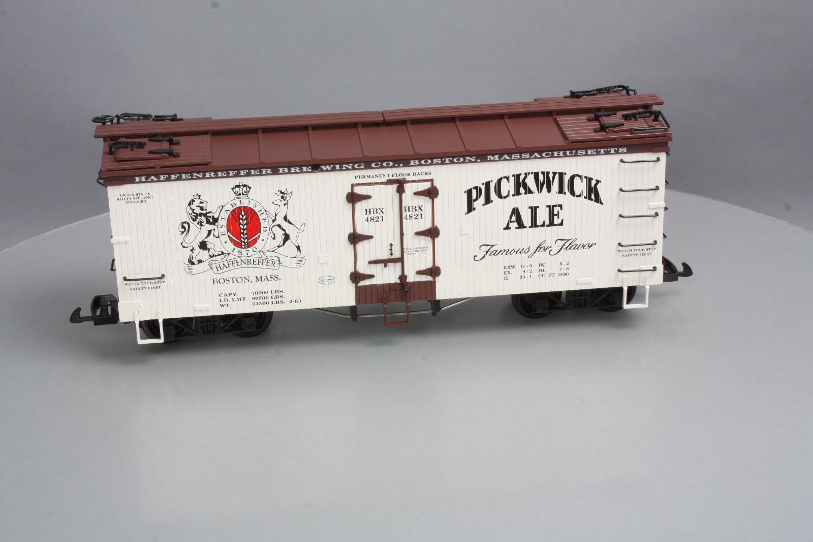 USA Trains 16412 G Scale Pickwick Ale Refrigerator Car
