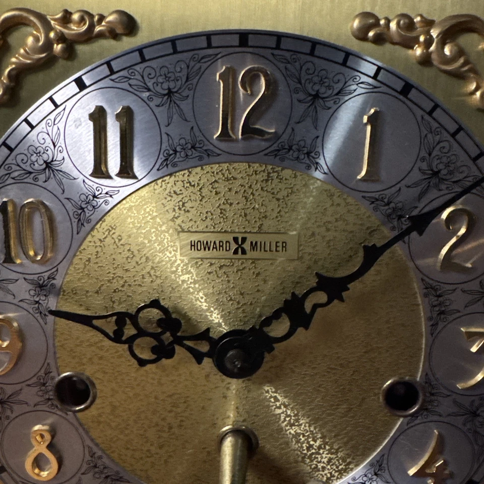 Howard Miller Thomas Tompion Mantel Clock 612436 Windsor Cherry  (Mantle Clock) - Image 3 of 4