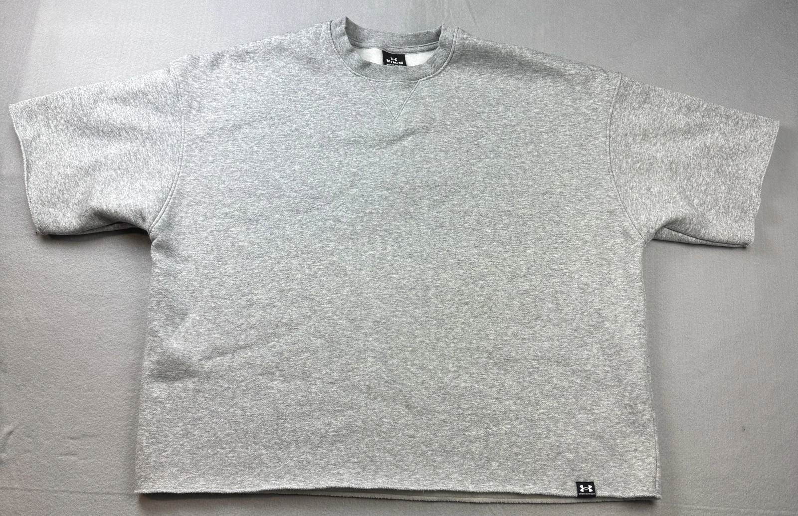 Under Armour Shirt Mens Medium Gray Crewneck Short Sleeve Athletic Workout Tee