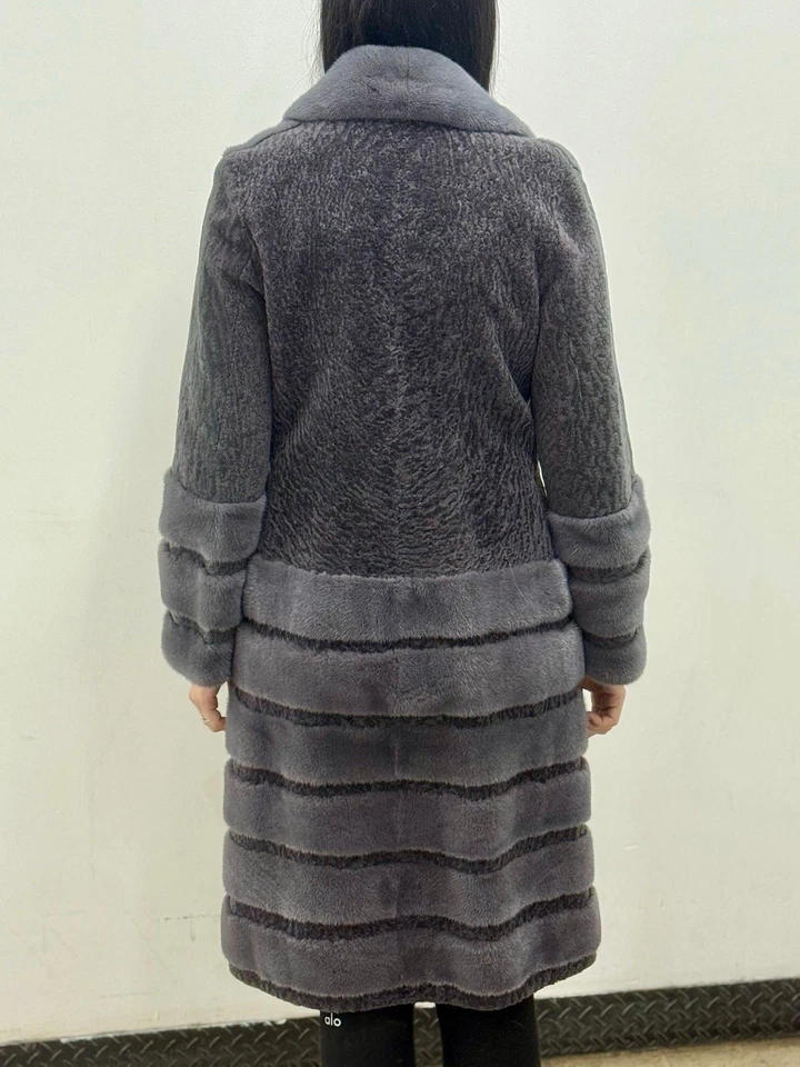 Italian Grey Mink With Grey Mouton Fur Coat Size 8 Furs - Image 2 of 3