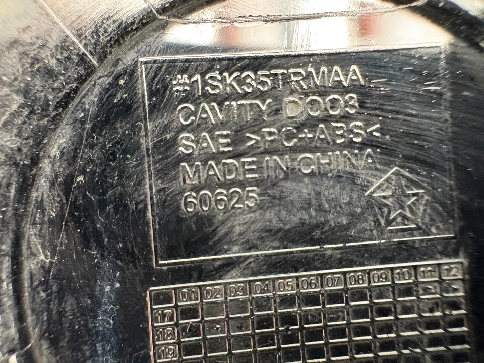 Set of 4, Dodge Avenger Caliber Challenger Wheen Chrome Center Cap #1SK35TRMAA Foto 4 de 4