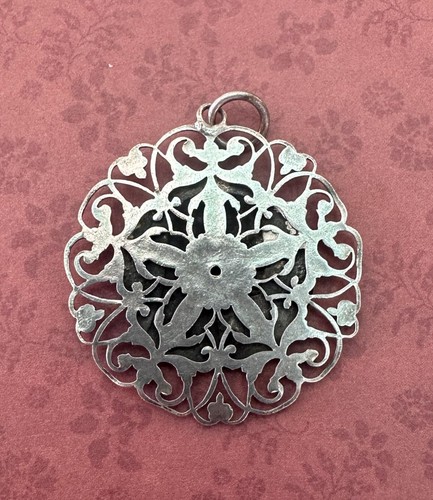 Large French Antique Mary Silver Plated Pendant Openwork Religious Jewelery - Picture 4 of 5