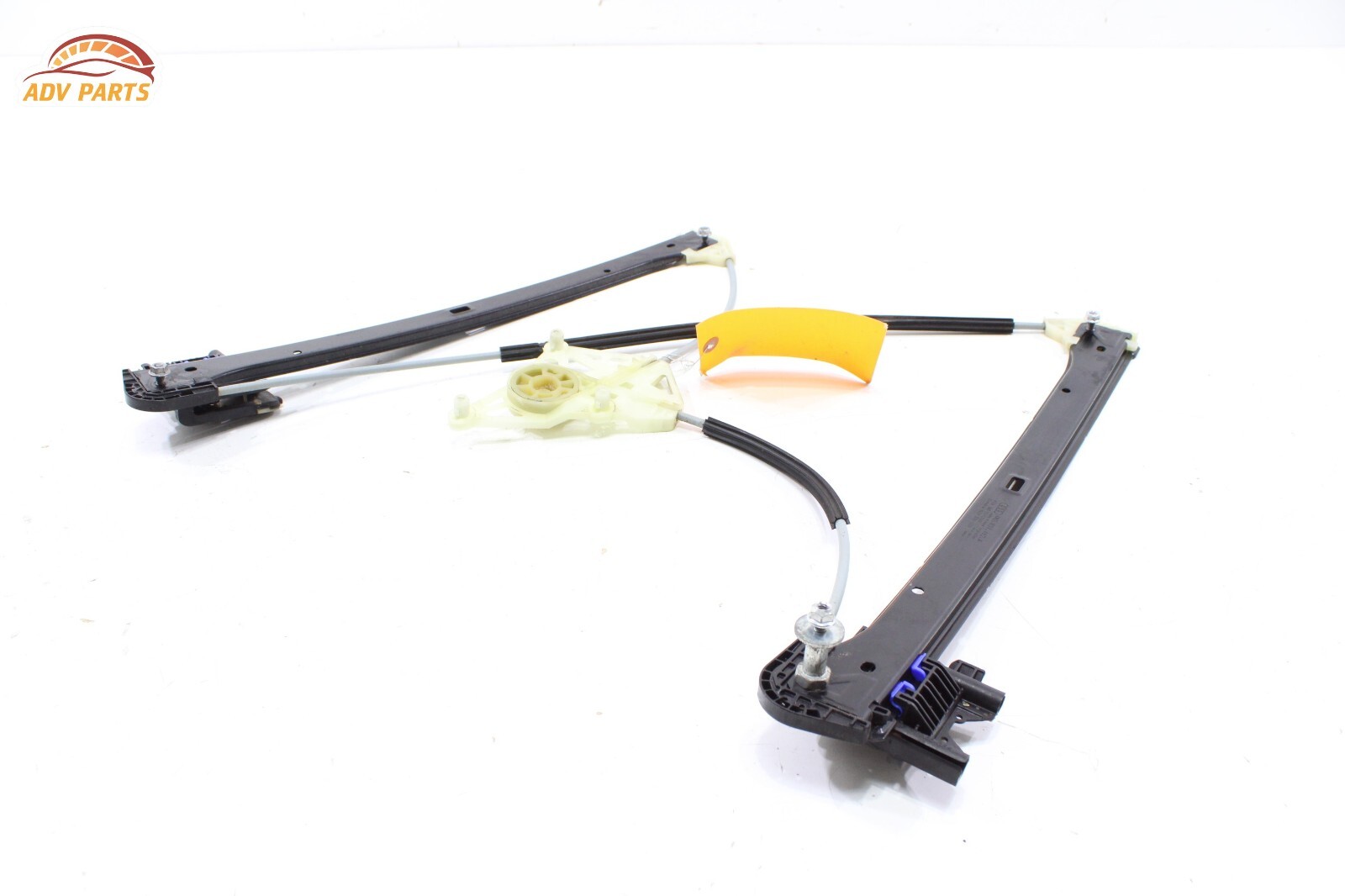 2017 - 2020 BENTLEY BENTAYGA REAR RIGHT PASSENGER SIDE DOOR WINDOW REGULATOR OEM