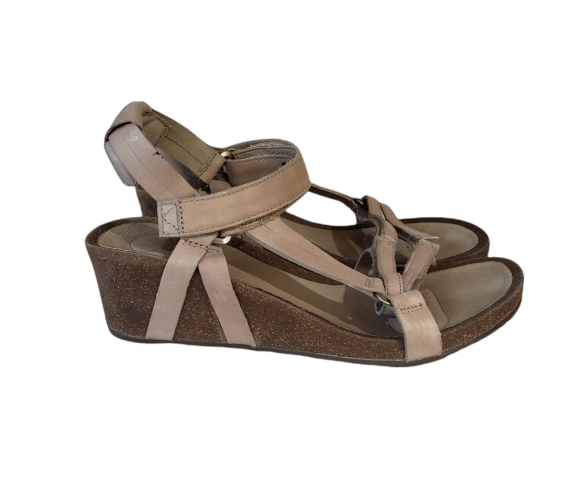 Teva Ysidro Universal Taupe Slip On Flip Flop Wedge Sandals | eBay