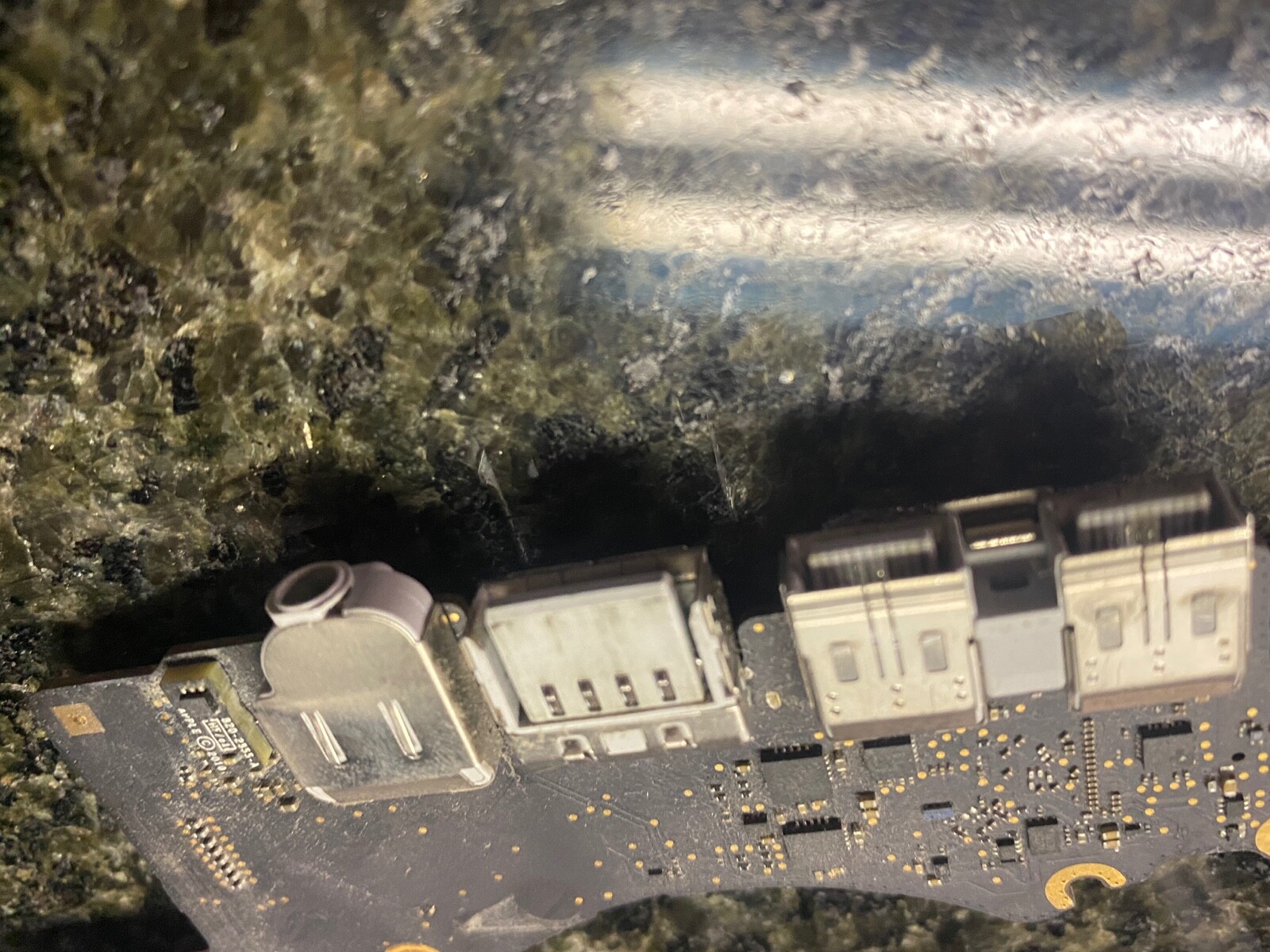 Picture 4 of 8