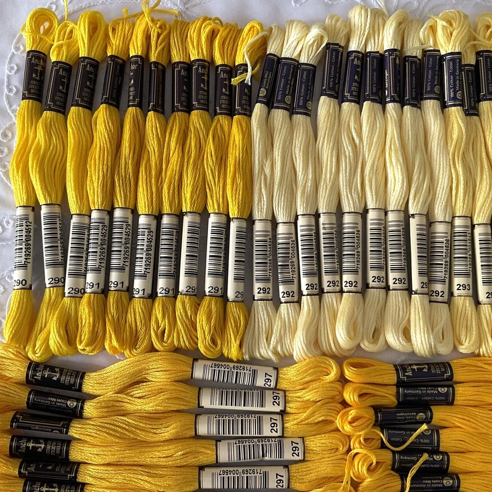 Lote de 54 hilo dental de algodón Mouline Stickwist trenzado Anchor serie 290 amarillo asst Foto 2 de 4