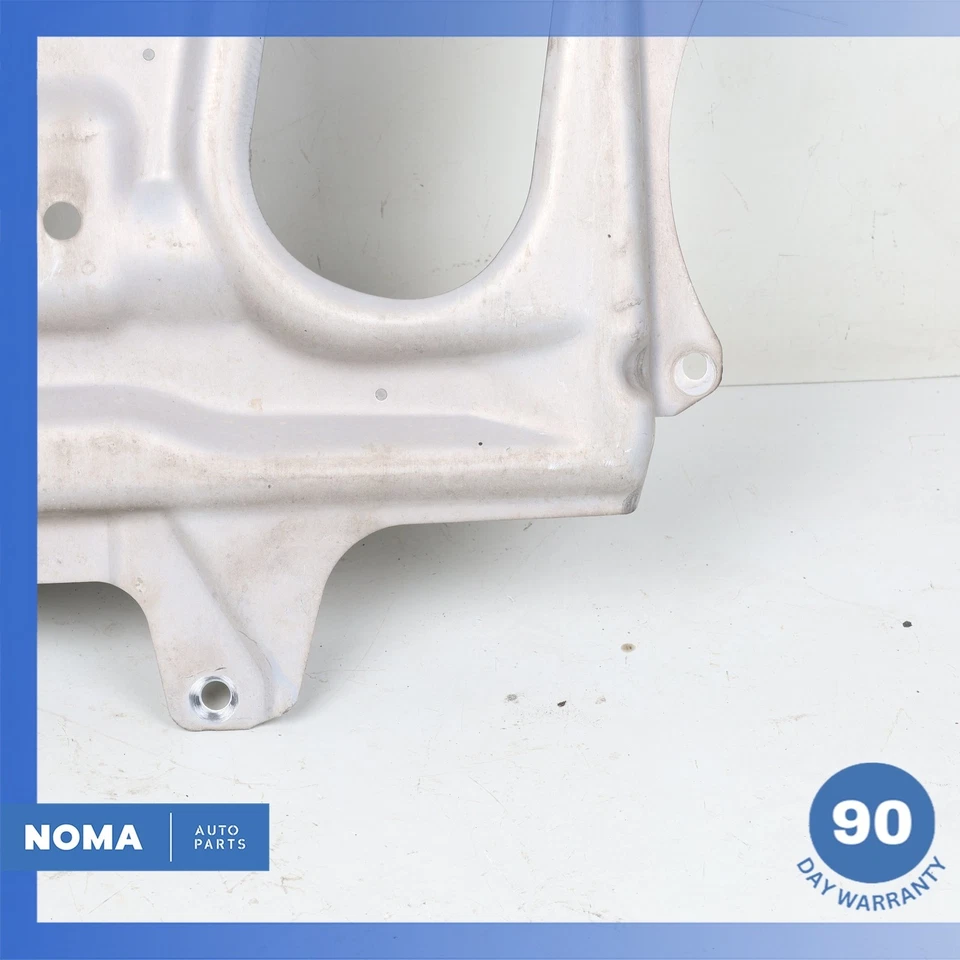 Cubierta protectora contra salpicaduras para motor trasero Range Rover L405 L494 13-23 OEM Foto 2 de 4