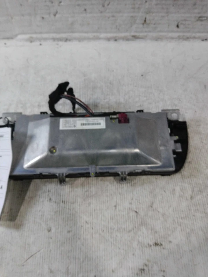 Pantalla de infoentretenimiento usada se adapta a: 2014 Bmw 535I pantalla de visualización tablero delantero 10`` scr Foto 2 de 4