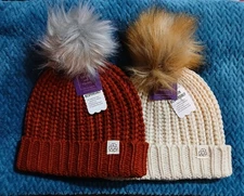 David and Young Collection Women’s One Size Chunky Knit Beanie Pompom Hats