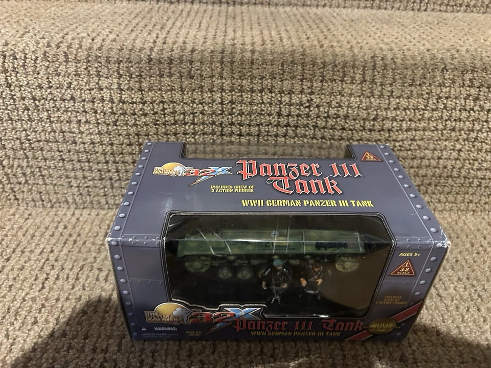 Ultimate Soldier 1:32 German Panzer III Medium Tank w/2 crew, No. 20330 - Image 3 of 4