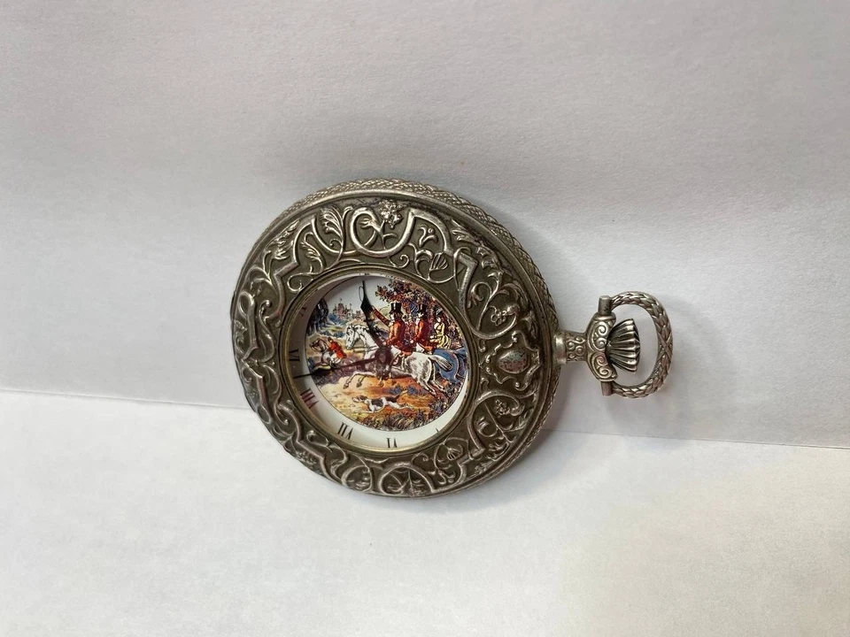 1982 Franklin Mint Huntsman Pocket Watch Swiss Hunting Scene Sterling Silver 925 - Image 3 of 4