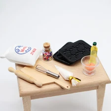 1Set 1:12 Scale Dollhouse Miniatures Kitchen Baking Tools Baking Egg Oil Decor