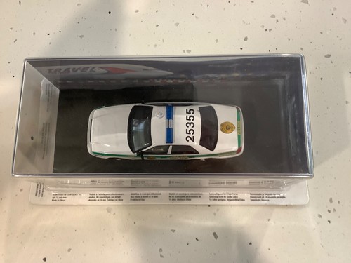 James Bond Ford Crown Victoria Police Interceptor 1:43 Collection Die-cast Car - Picture 2 of 5