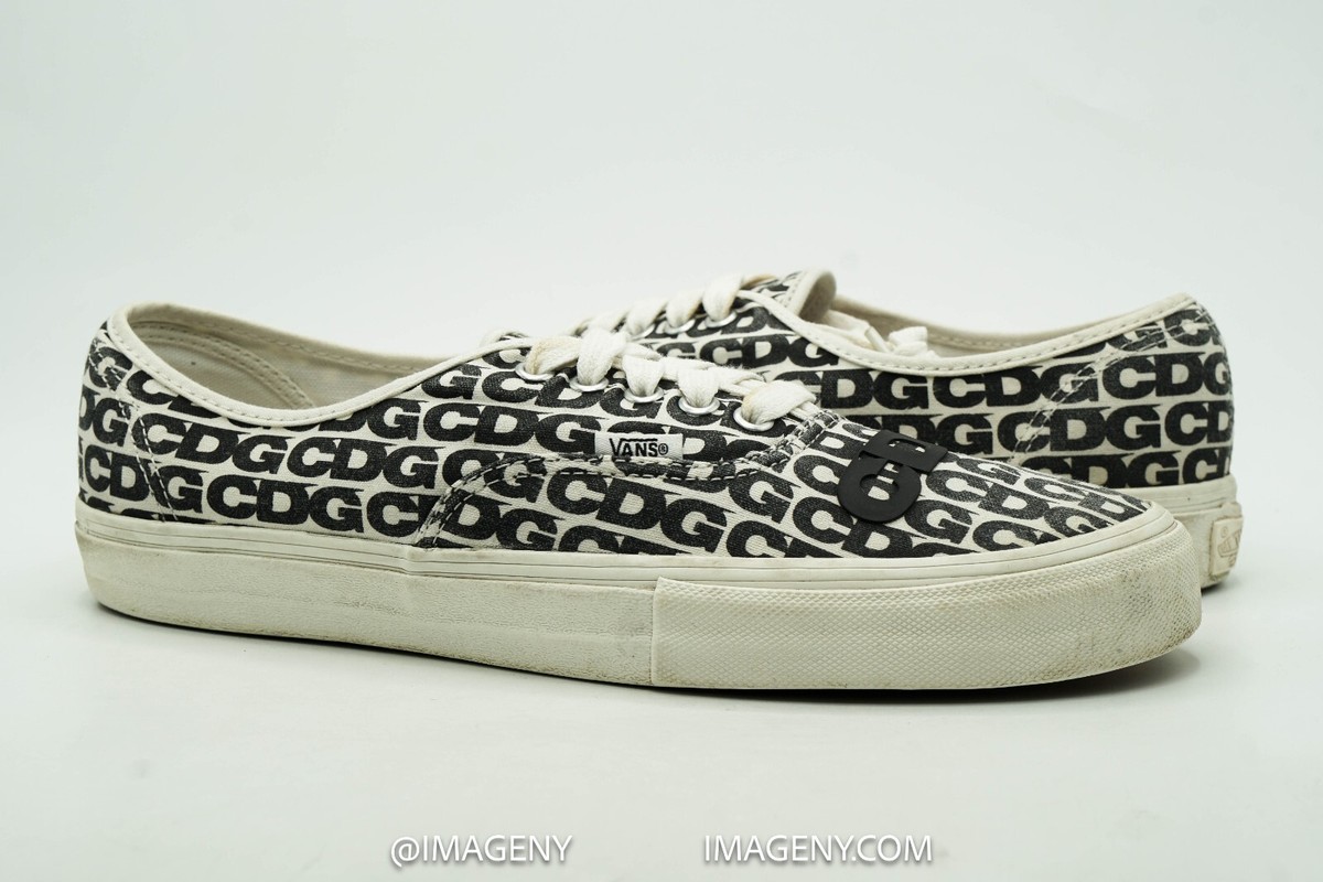 VANS AUTHENTIC COMME DES GARCONS USED SIZE 10.5 WHITE HEEL