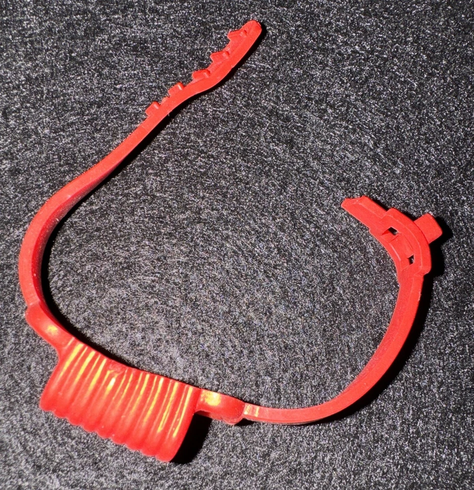 COLECO VTG 1985 RAMBO FORCE OF FREEDOM BLACK DRAGON NINJA SWORD BELT ACCESSORY - Image 3 of 4