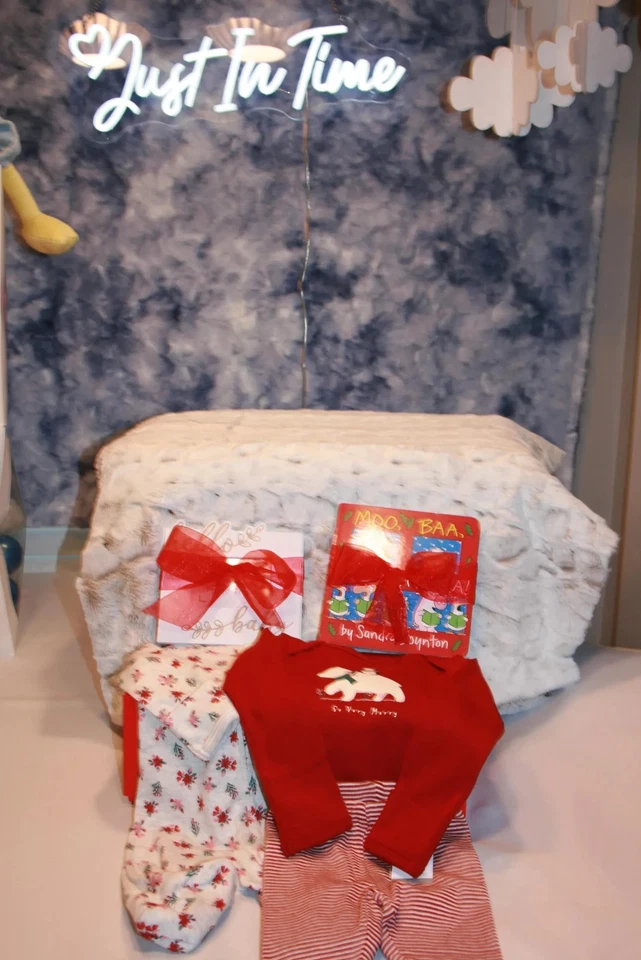 Niña Baby Shower Caja de Regalo Bebé Niña 1er Primer Set de Regalo de Navidad Recién Nacido Carters Foto 2 de 4