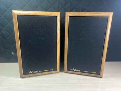 Pair of  14 1/4'' Infinity 2-Way RS-225 Bookshelf Speakers
