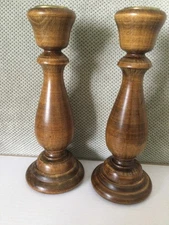 Vintage Set Of 2 Wood Turned 6.5 In Candlestick Holders With Brass Inserts