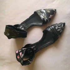 ERDEM Nicholas Kirkwood Flat Black Floral Catwalk Shoes Ankle Strap Sz 39 UK 6
