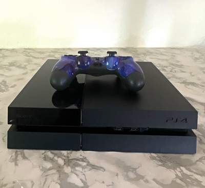 Sony PlayStation 4 PS4 Konsole 500GB Schwarz mit Controller PAL CUH-1216A