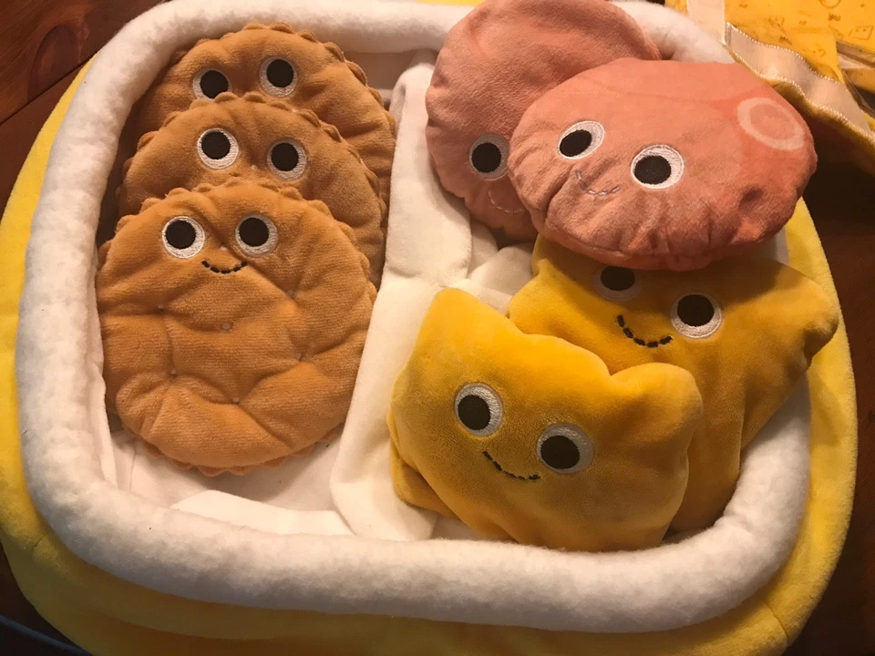 Yummy World YumYumables Ham and Cheese with Crackers Kid Robot Lunch Plush Toy - Image 3 of 4