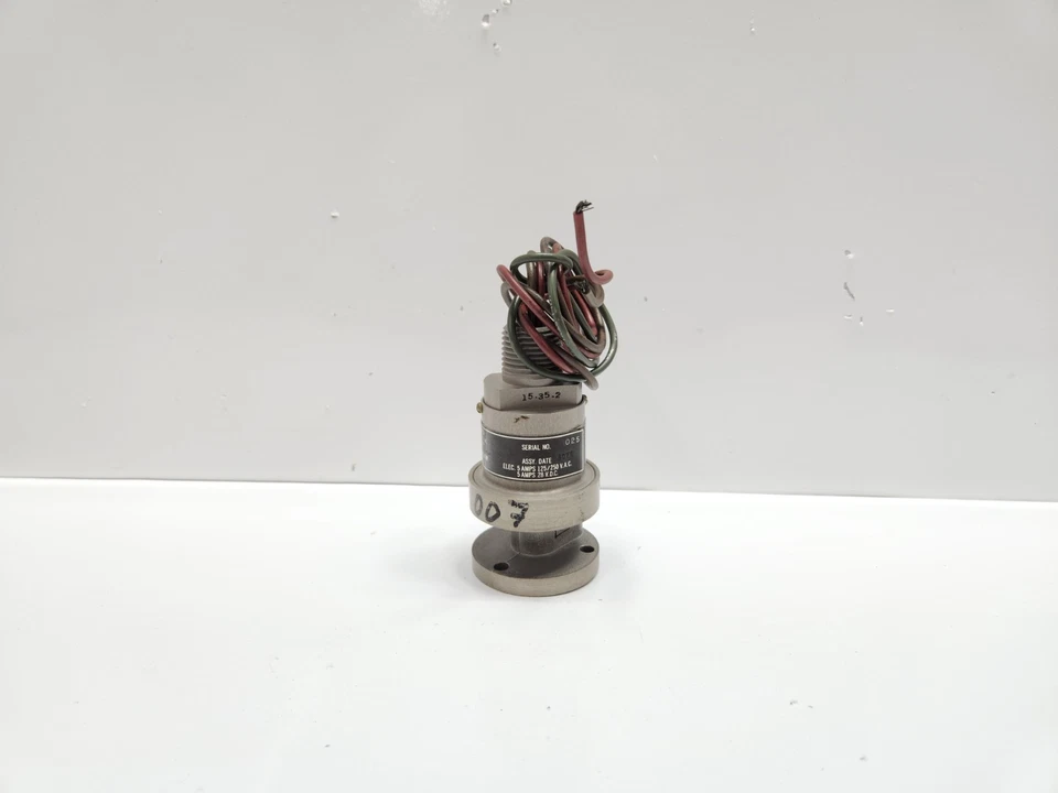 CCS DUAL-SNAP 610V1793 VACUUM SWITCH 450 PSIG - Image 2 of 4