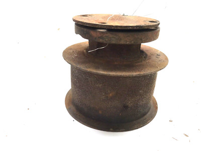 USED FAN BELT PULLEY FOR MCCORMICK-DEERING TRACTOR 15-30 531DA