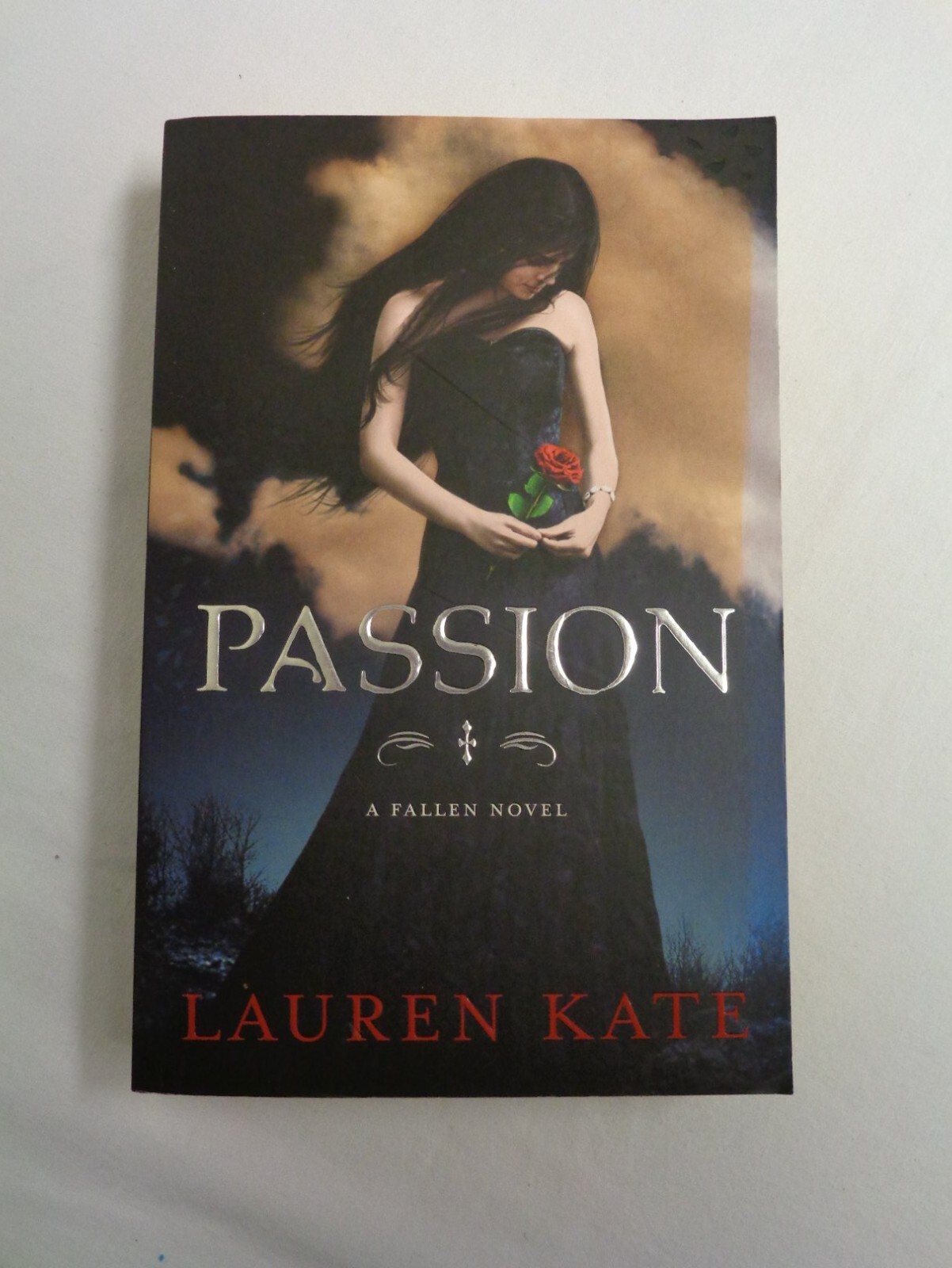 Lauren Kate; Passion Paranormal Romance Paperback Book Corgi 1st 2012