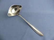 Clarfeld - Saucenkelle - Soßenlöffel - Soßenkelle - 90er Silberauflage - 20 cm