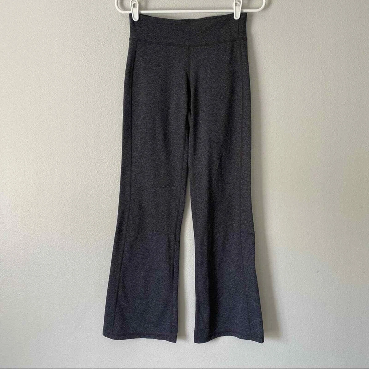 Athleta Kickbooty Yoga Pants XS