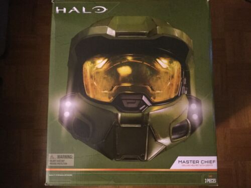 Official Jazwares Wearable Halo Master Chief Deluxe Helmet Replica With ...