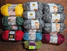 Lion Brand HOMETOWN USA Yarn🧶7-COLORS🧶4 oz. & 5 oz. Skeins🧶SOLD PER SKEIN