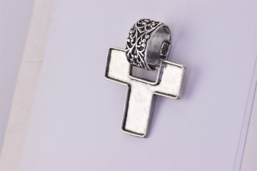 Silpada Sterling Silver Hammered S1514 Ivy Vine Cross 925 Pendant - Picture 4 of 6