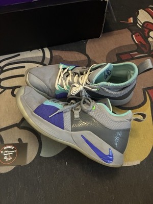 Size 9.5 - Nike PG 2 Pure Platinum
