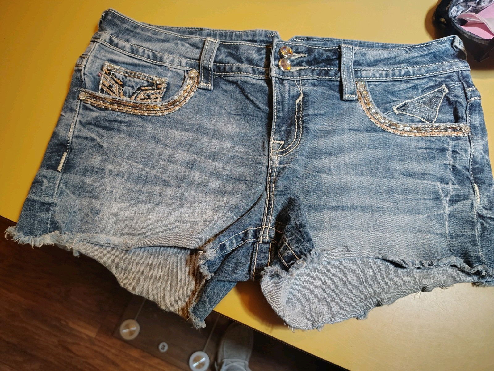 Vigoss The Dublin Cut Off Denim Shorts Thick Stick Rhinestones Women Sz 11 / 12