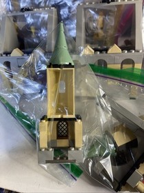 Lego Harry Potter 2001 Hogwarts Castle #4709 Complete Instructions Box And Ads