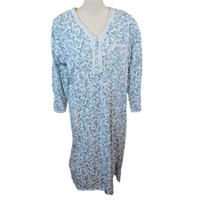 Earth Angels Women's Floral Sleepshirt Nightgown Pajamas Small-Crochet Trim