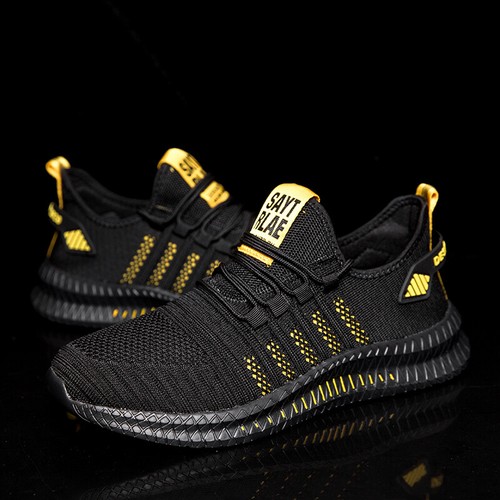 black walking tennis shoes