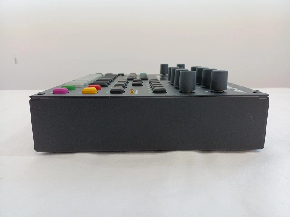 �yMINT+++�zELEKTRON Synthesizer Digitone From Japan - Image 3 of 4