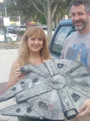 STAR WARS Millennium Falcon Prop Big Beautiful ship Free Stand or hang display