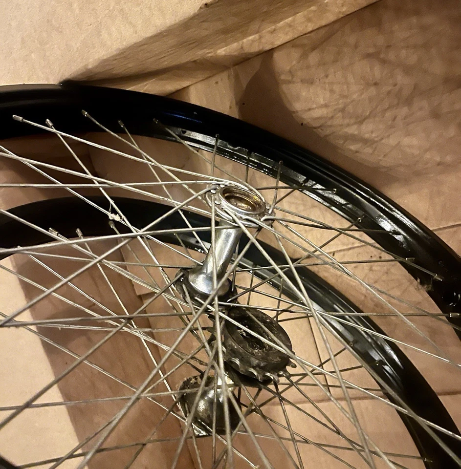 Cubos de prata Old School BMX Black Acs Z Wheels - Imagem 2 de 4