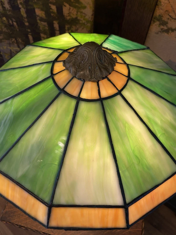 Lámpara de mesa antigua c1910 Gorham or Amboy Works de vidrio con plomo era Tiffany Duffner Foto 4 de 4
