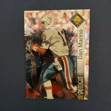 DAN MARINO - 1994 CLASSIC PRO LINE LIVE FOOTBALL CARD #PB25 PACK FRESH  LOOK!!